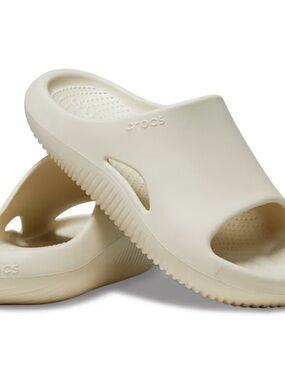 CROCS Mellow Recovery Slides size 7 new